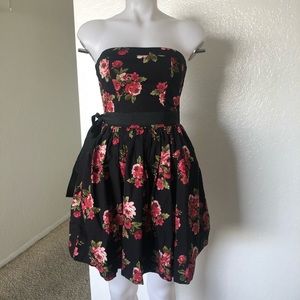 Forever 21 Black Floral dress